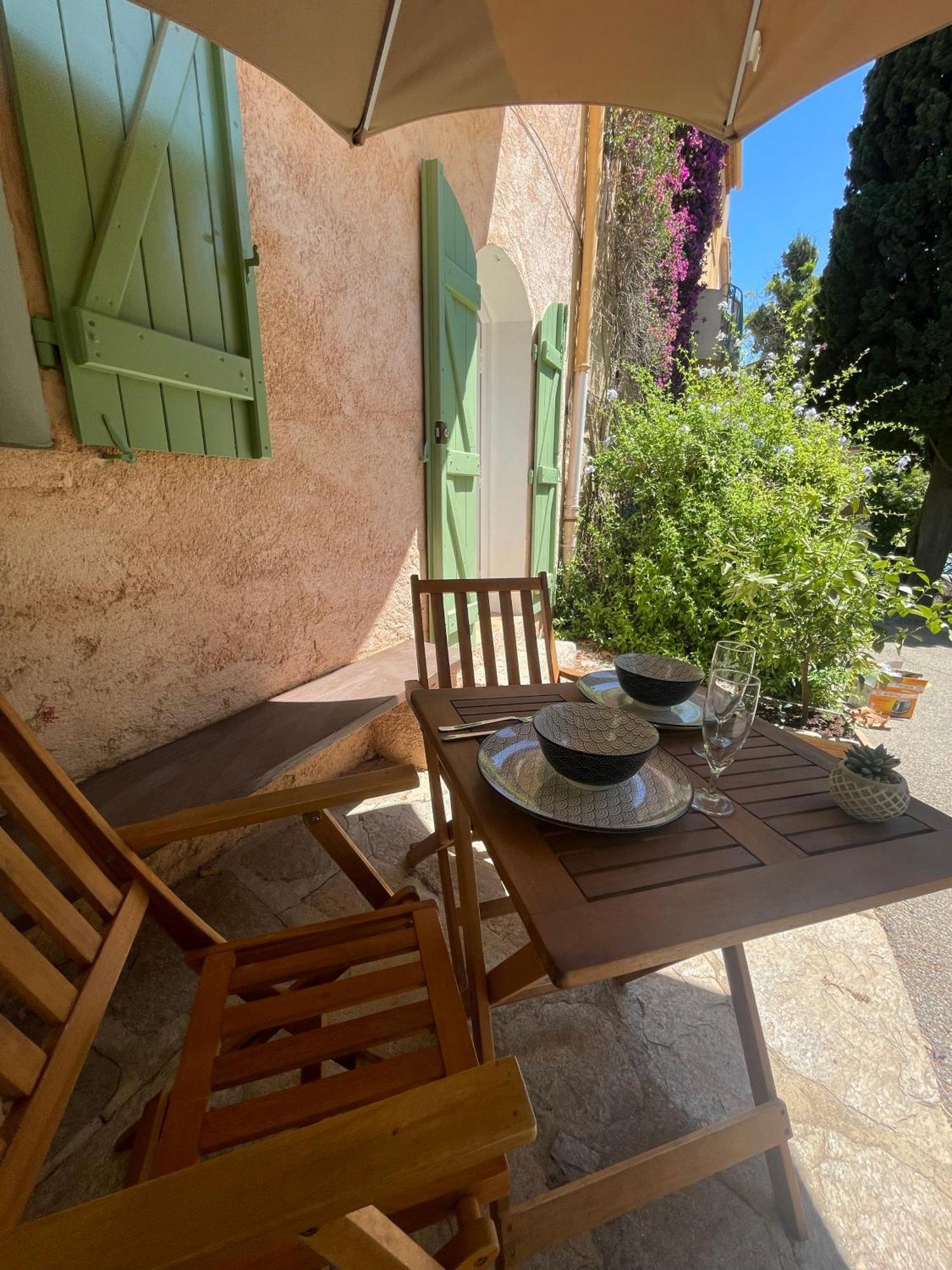Cosy - Place Du Figuier Apartment *